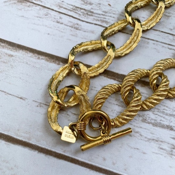 Vintage Anne Klein Choker - Picture 7 of 7